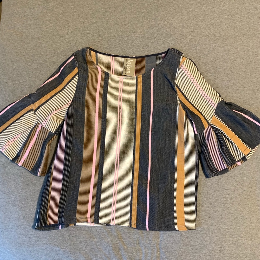 Dolan Left Coast Collection flare sleeve blouse